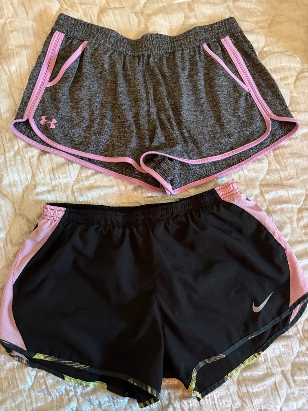 2 Running Shorts Nike and Under Armour - Picture 1 of 1